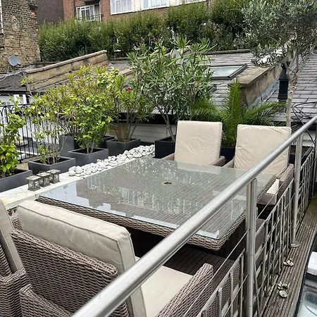 Chelsea London Town House Villa